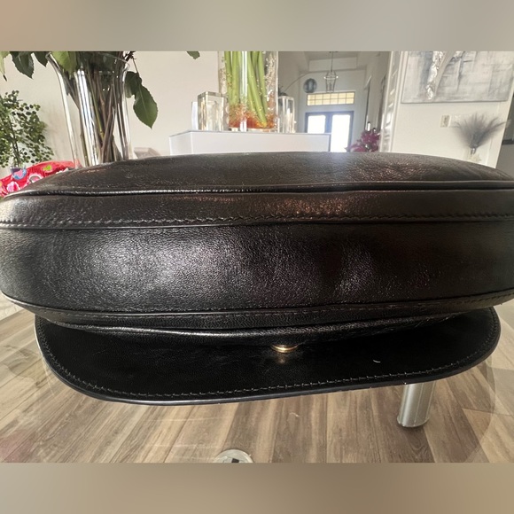 💎AUTHENTIC BURBERRY LEATHER OLYMPIA SHOULDER BAG👜 - Picture 5 of 11